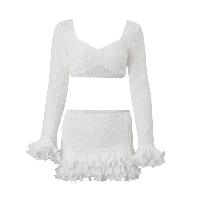 Conjunto de Ropa de Mujer Otoño 2026: Top de Manga Larga con Escote Cruzado y Falda con Borde Ondulado, Estilo Sexy y Elegante